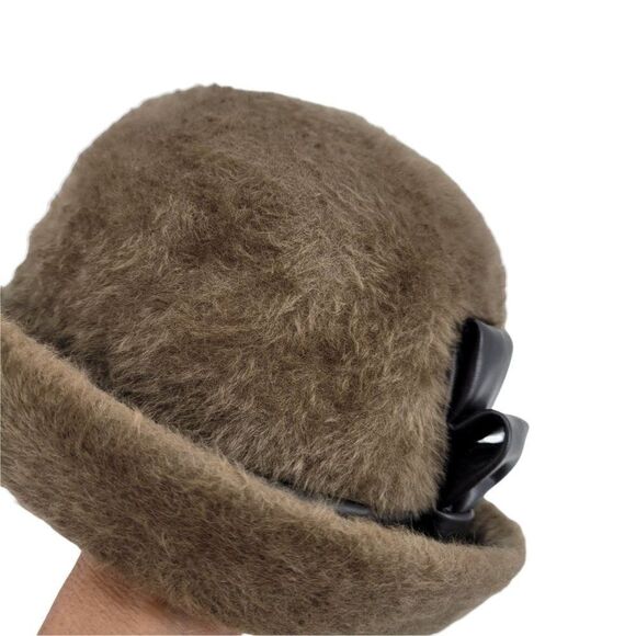 60's Mr. John Sophisticate Mystere Brown Fuzzy Cloche Hat Faux Leather Bow - Picture 4 of 15
